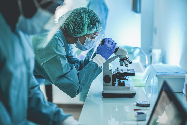 Los jóvenes investigadores prefieren ir a trabajar fuera