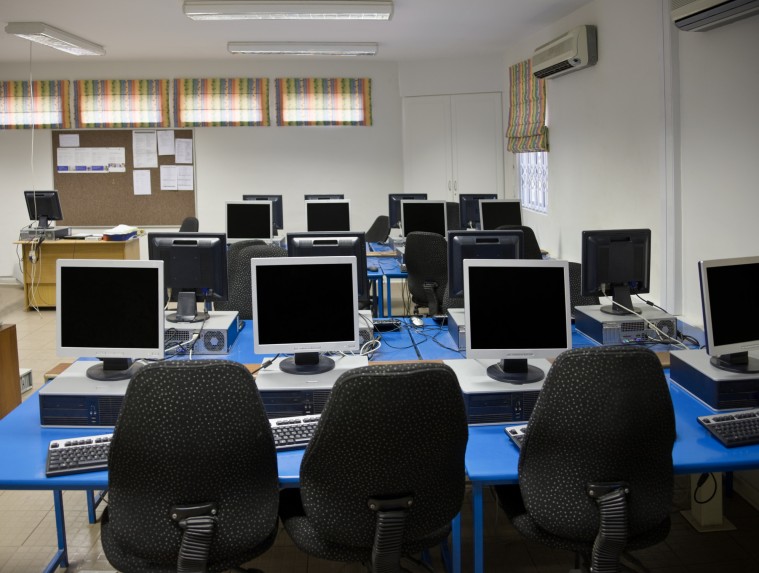 ¿Deben los colegios tener aire acondicionado?