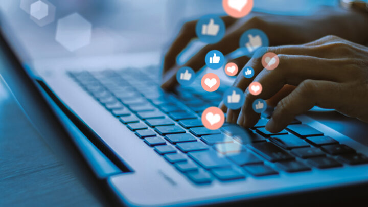 ¿Las redes sociales informan o desinforman?