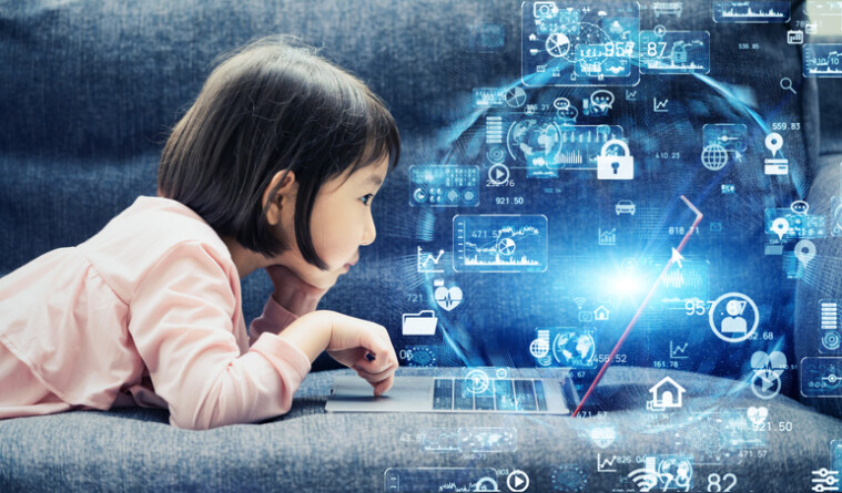 Orientando la educación a un futuro tecnológico