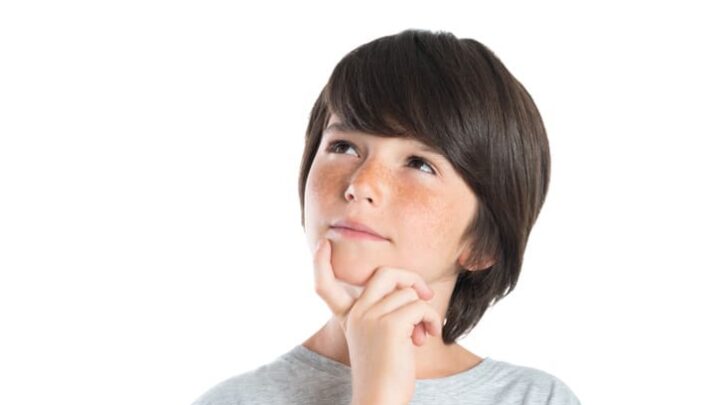 ¿Cómo desarrollar el pensamiento crítico en los niños?