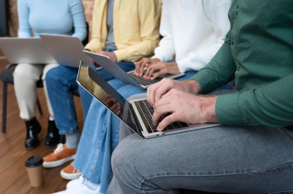 ¿Cómo funciona el uso de nuevas tecnologías en el sistema educativo universitario?