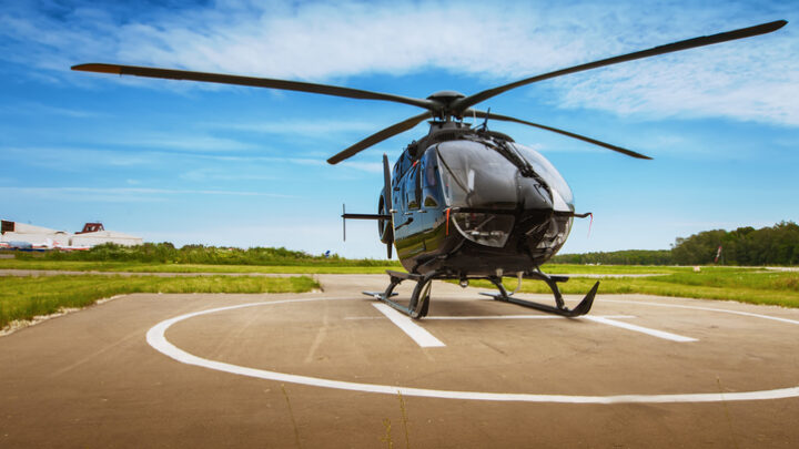 Piloto de helicóptero, una profesión con trabajo para toda la vida