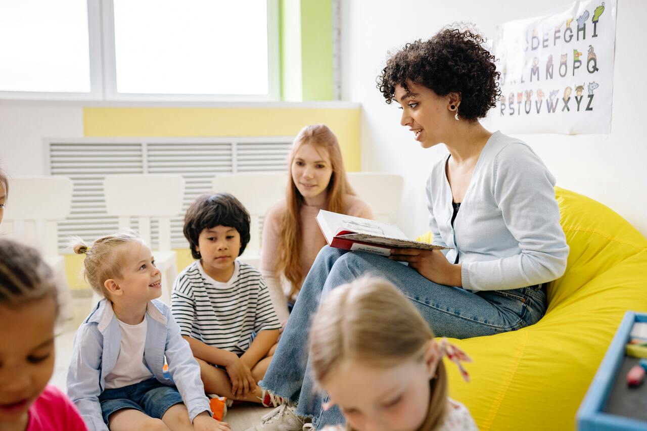 Importancia de una educación bilingüe basada en el método Montessori