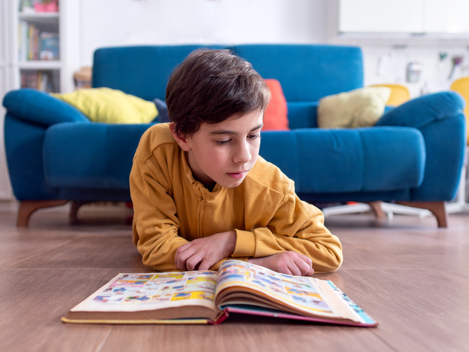8 Libros para regalar a niños en Navidad según su edad: una guía completa