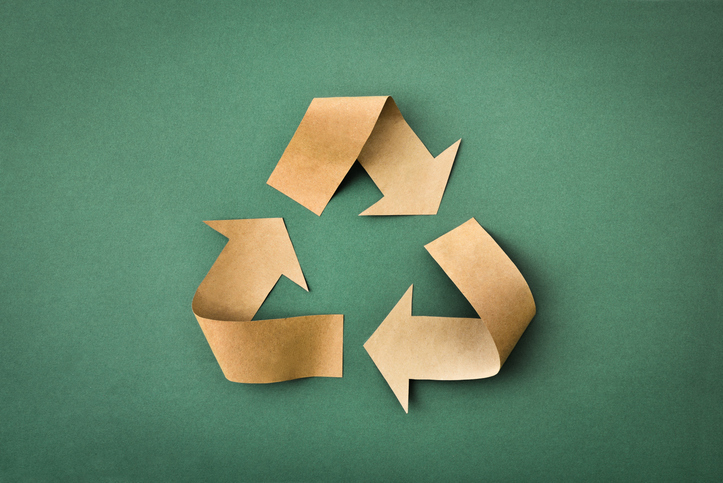 Reciclaje de HDPE, PET y aluminio: cómo enseñar a los niños a separar bien los residuos